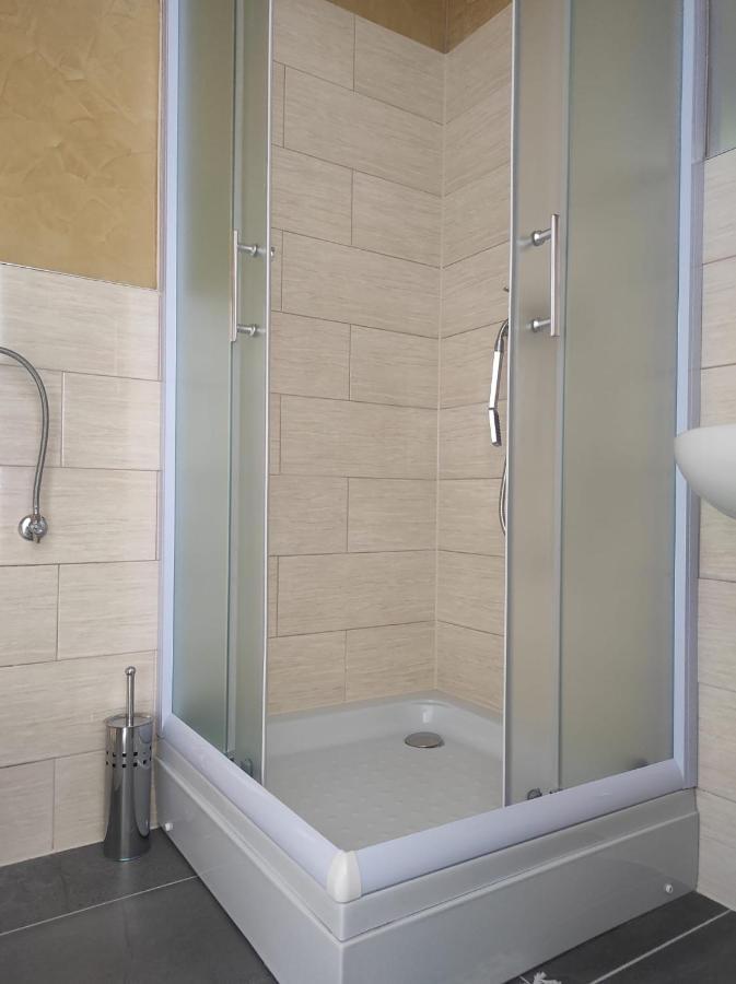 Prenociste Ljiljana 2 Hotel Livno Ngoại thất bức ảnh